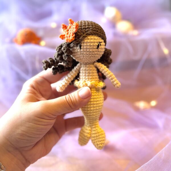 Sirène (4 coiffures incluses) - Patron de crochet