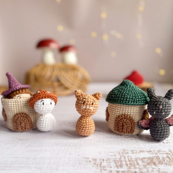 Les Copains d’Halloween et leurs maisons – Patron de crochet